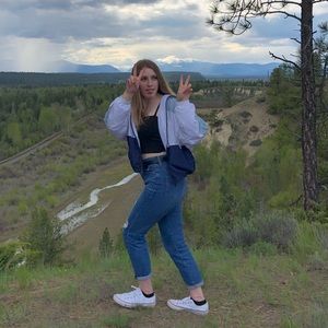 Meet your Posher, Amy-jane